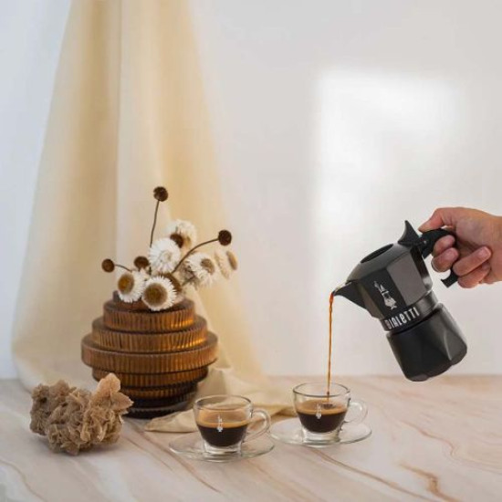 Кафеварка Brikka Exclusive Bialetti 2 чаши, черна