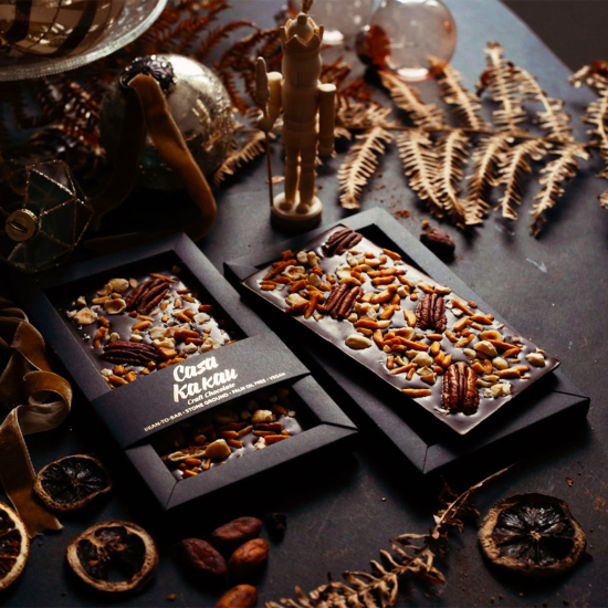 Casa Kakau шоколад от какаови зърна с три вида ядки
