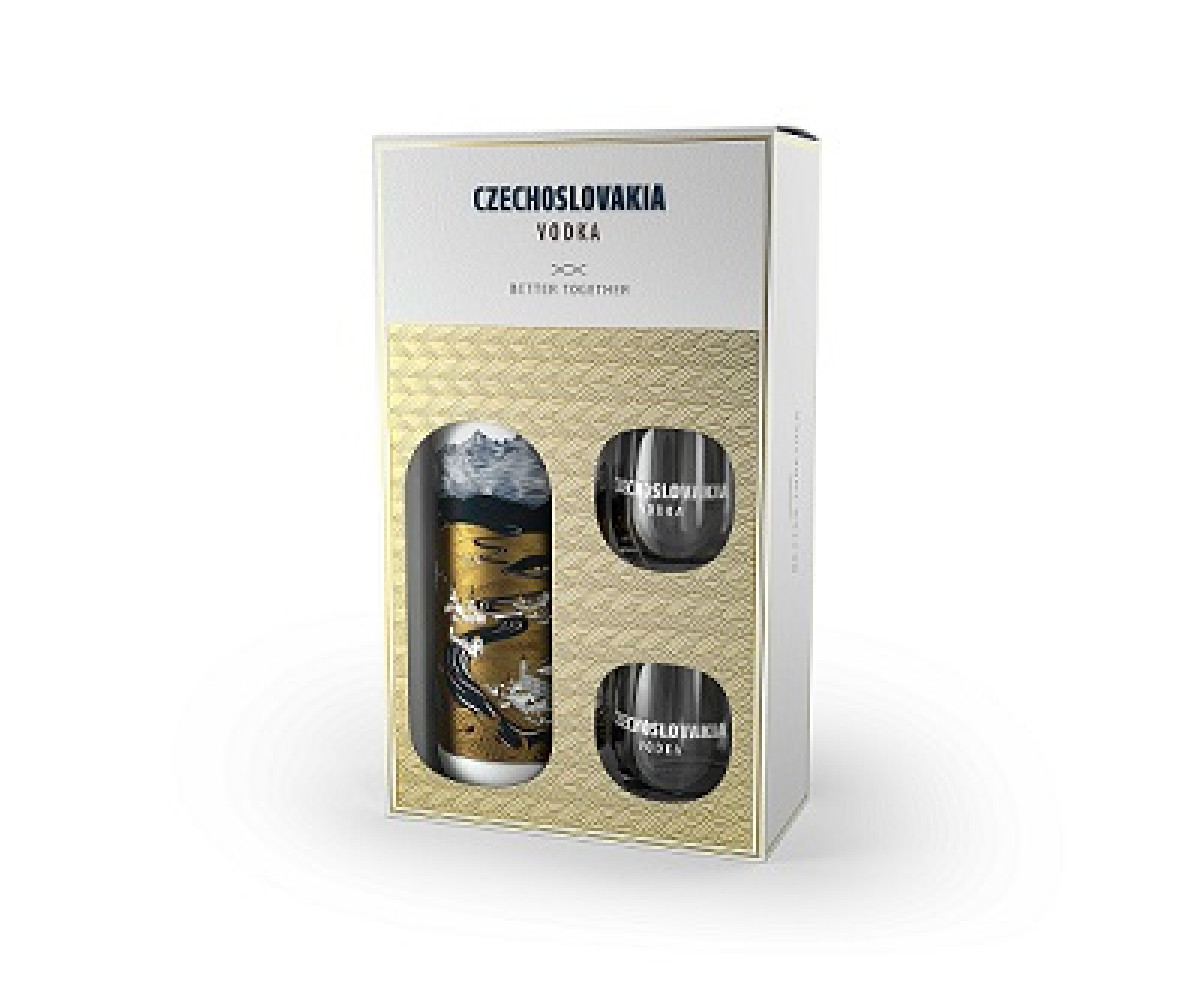 Tatratea Czechoslovakia водка, 700 ml  + 2 чаши