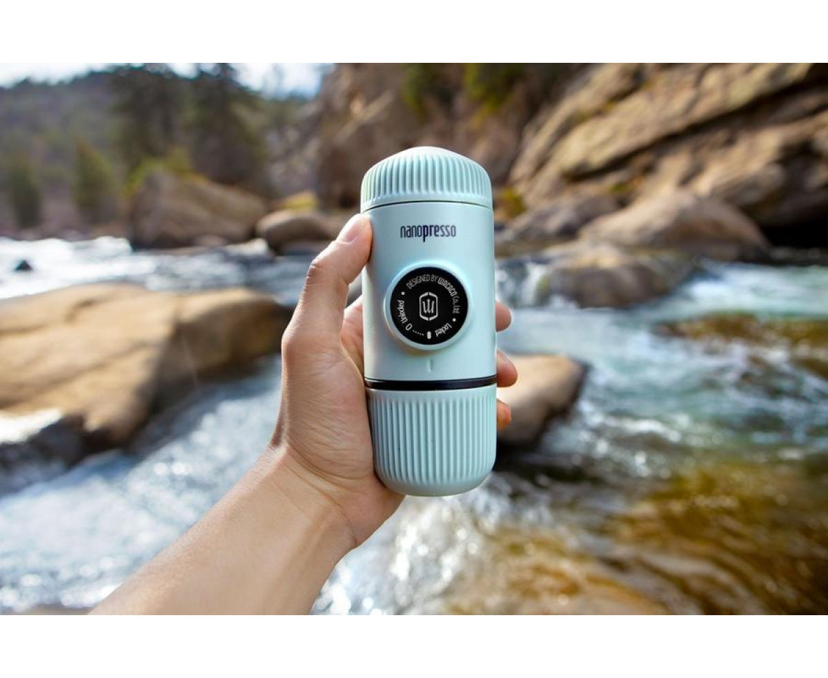 Wacaco® Nanopresso Arctic Blue + калъф – Преносима портативна машина за еспресо