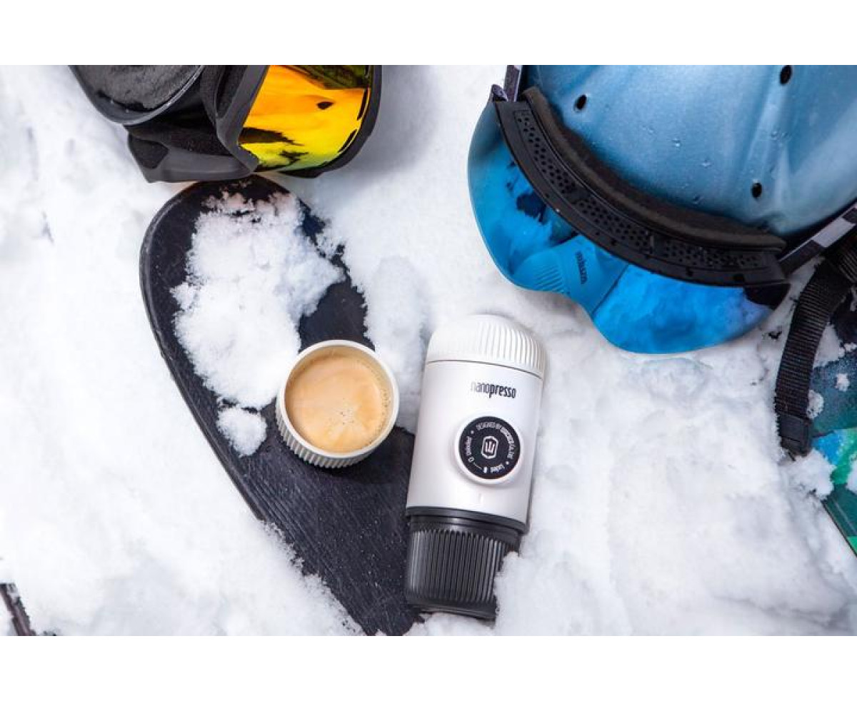 Wacaco® Nanopresso Chill White + калъф – Преносима портативна машина за еспресо